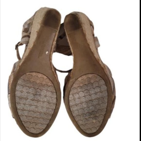 Cliffs By White Mountain Women's Tan & Cream Comfort Wedge Heel Sandals Size 10M - Picture 3 of 7